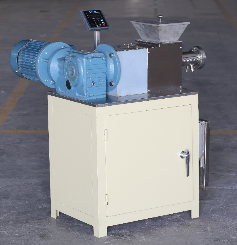 雙螺桿擠出機的特性